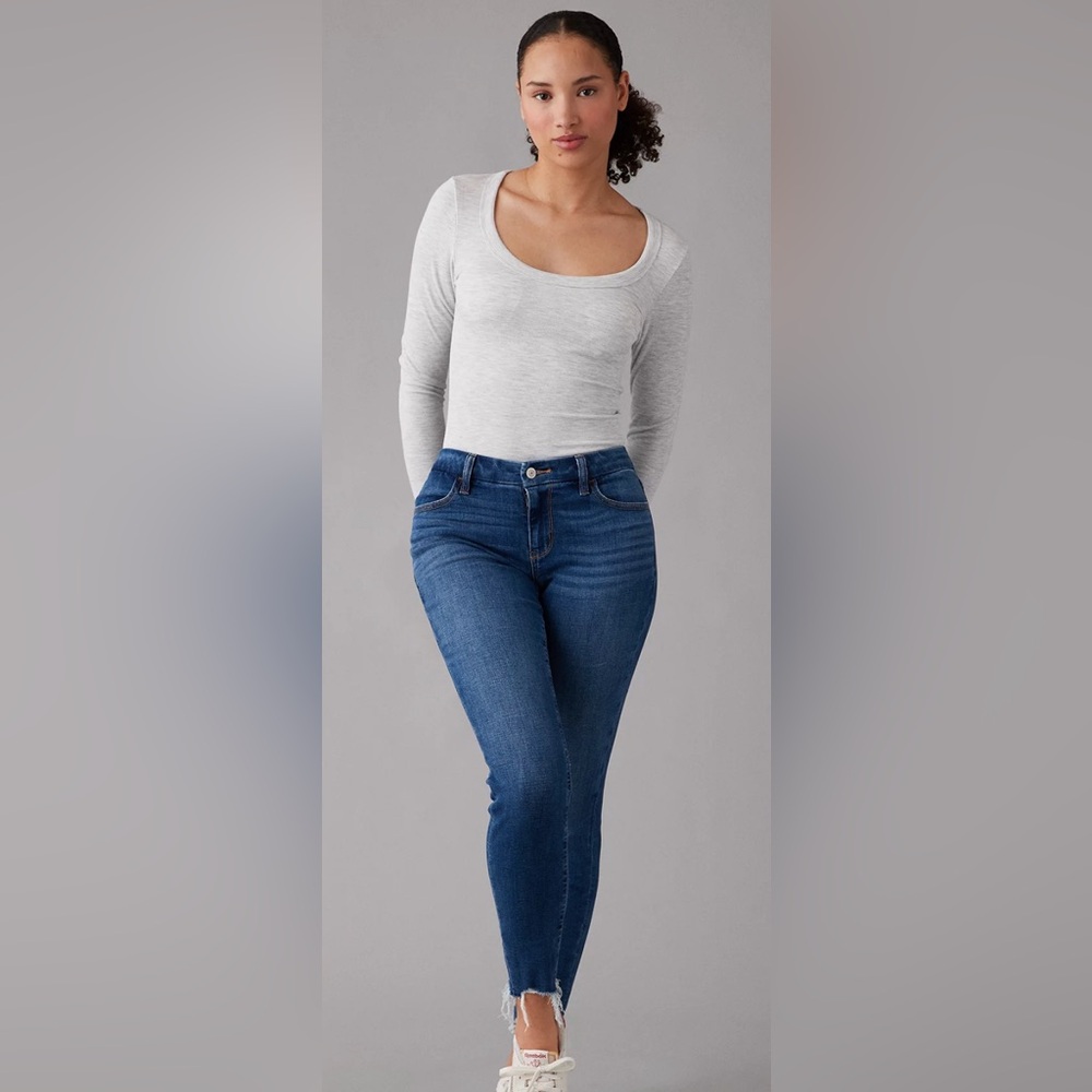 NWT!! American Eagle Next Level Curvy High-Waisted Jegging Crop - Sz 8 Long